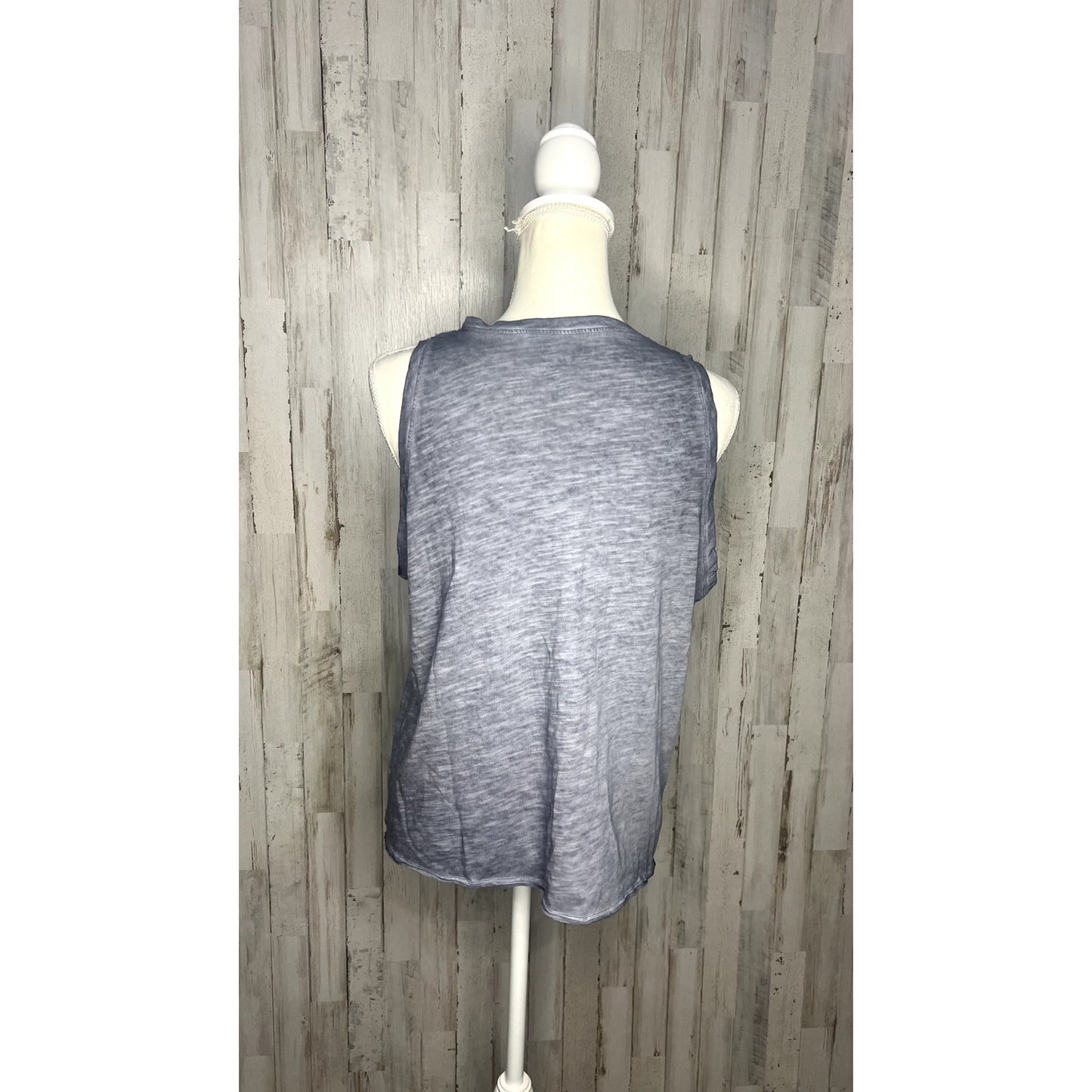 NWT UNC Tar Heels Ombre Gray Sleeveless Tank Top Women's Large Summer Casual