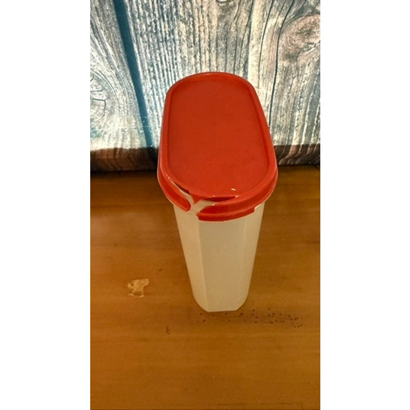 Tupperware Modular Mates Oval 1616-1 Storage Container Red Lid 32 oz
