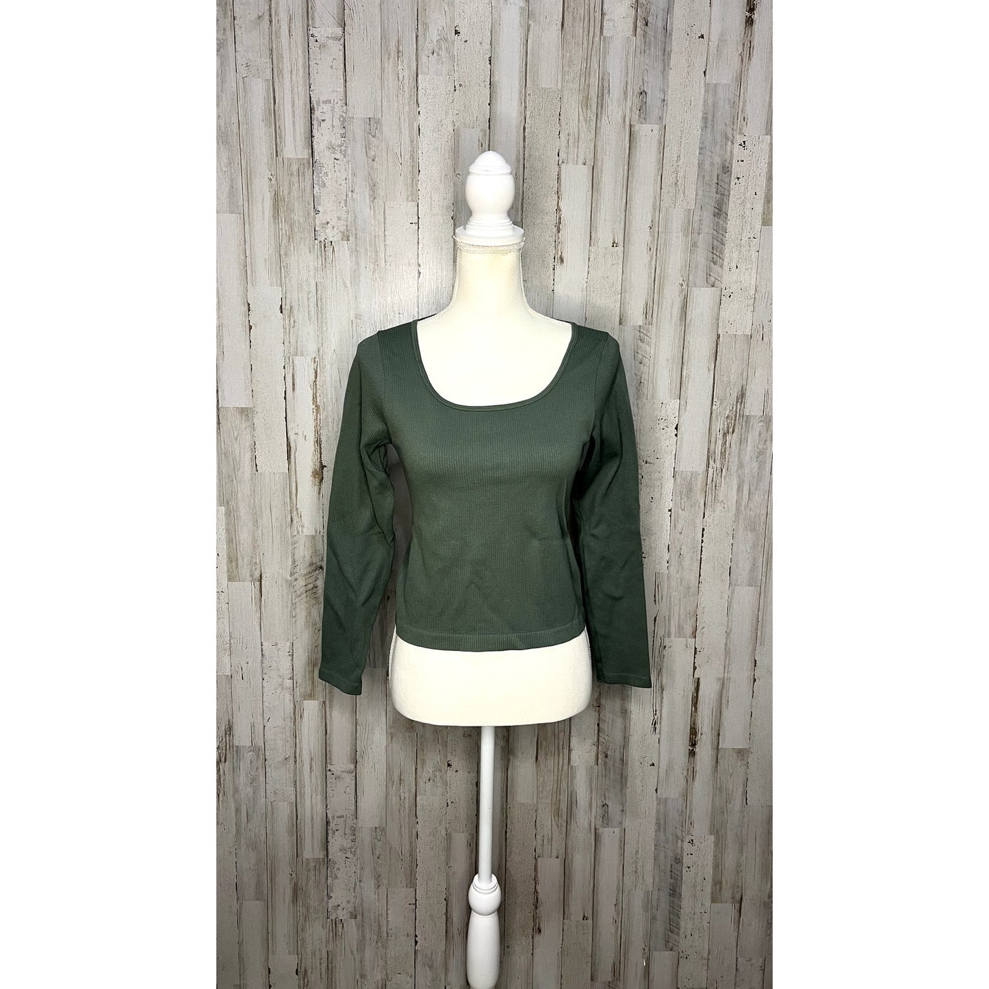 Aura Women's Green Square Neck Long Sleeve Blouse Size XL/XXL Casual