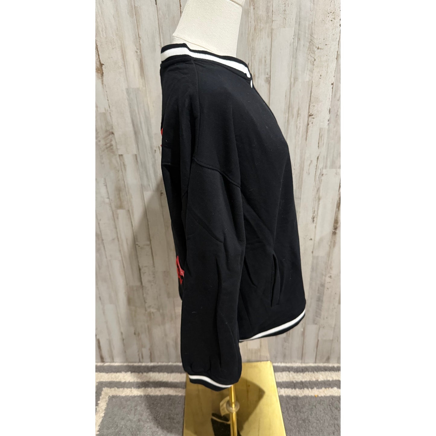 NWT Disney Mickey Mouse Bomber Jacket Juniors XL Black 100 Years of Wonder