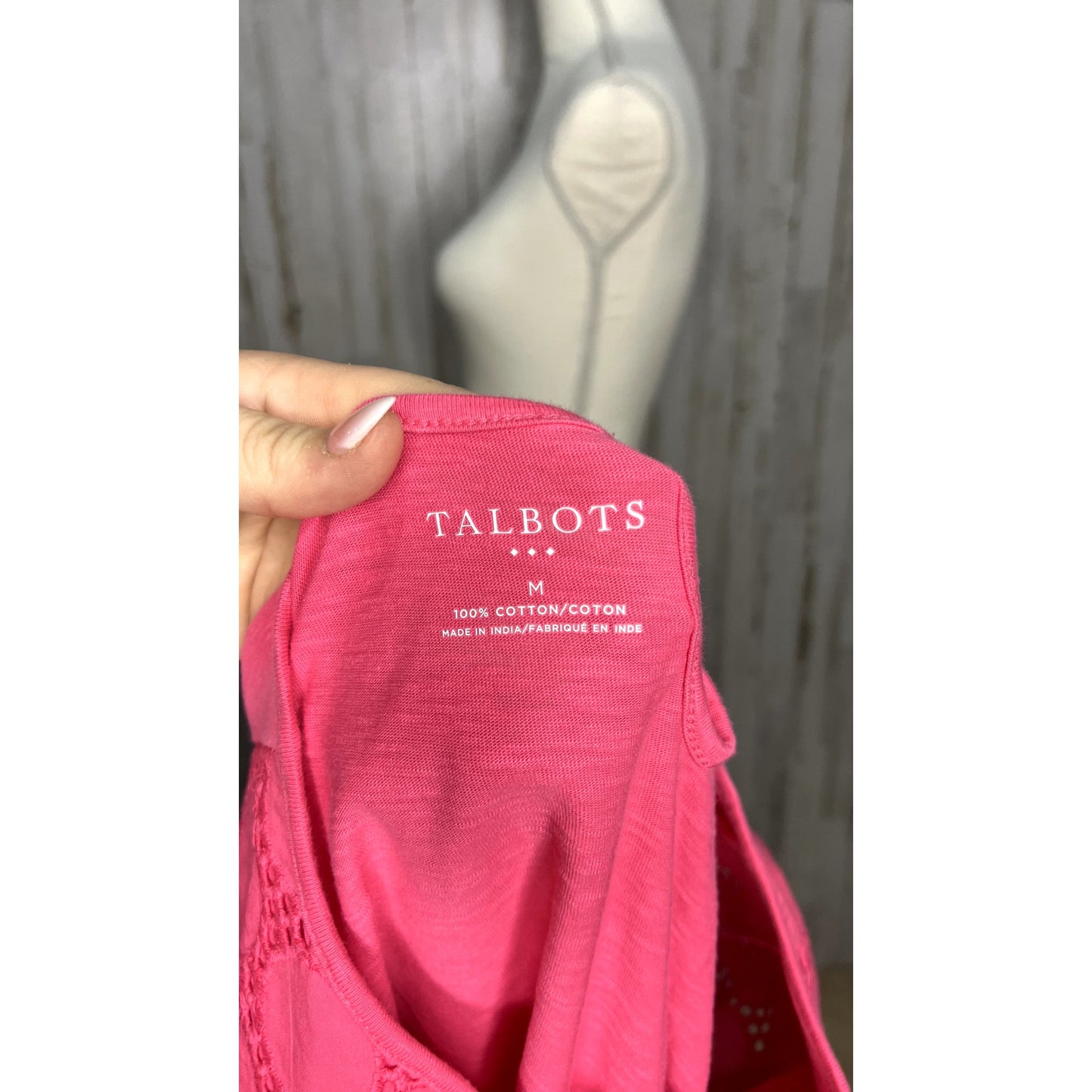 Talbots Women's Pink Eyelet-Yoke Cotton Tee Size Medium Short Sleeve Casual