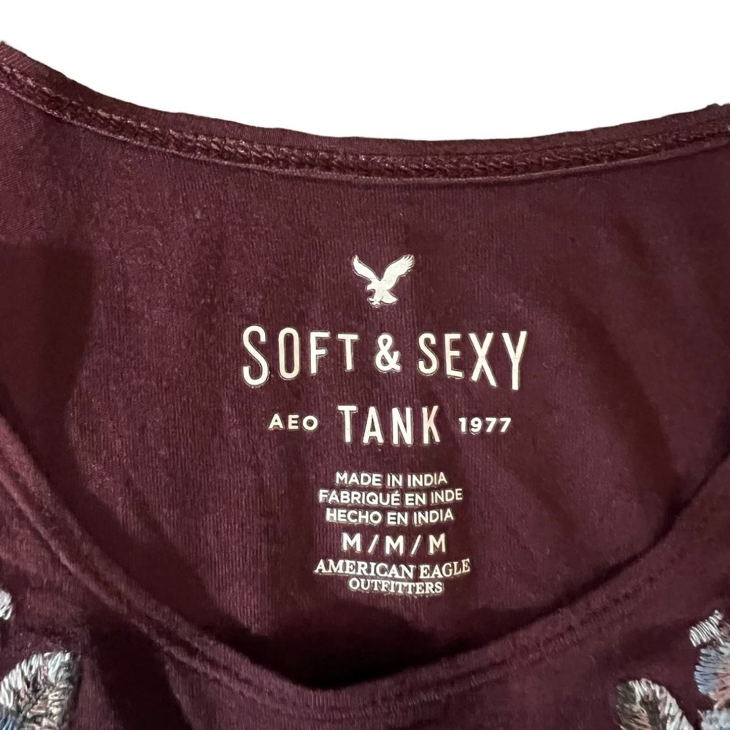 American Eagle Soft & Sexy Burgundy Embroidered Floral Tank Top Size Medium