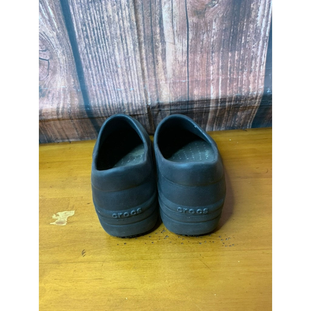 Crocs Women's Slip Resistant Work Clogs Black Size 6