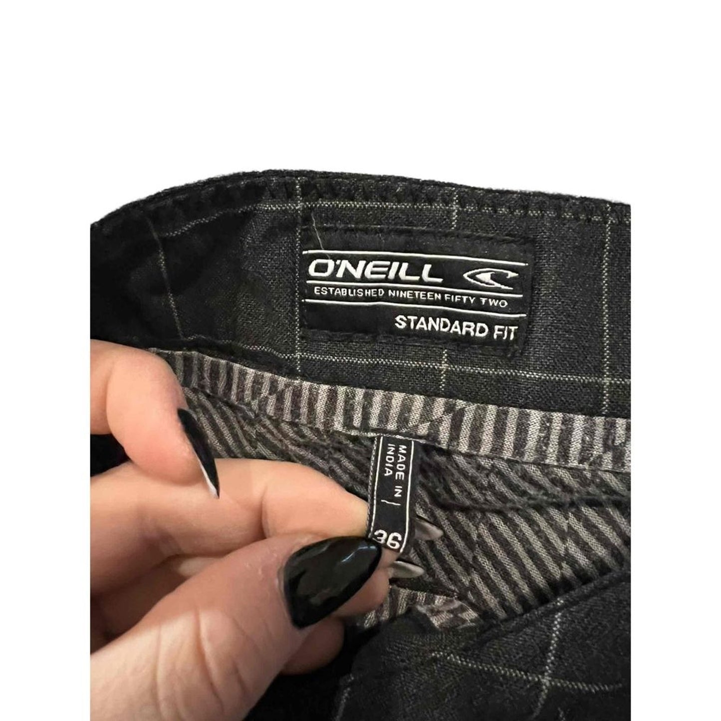 O'Neill Delta Men's Chino Walk Shorts Black Plaid Size 36 Casual Golf