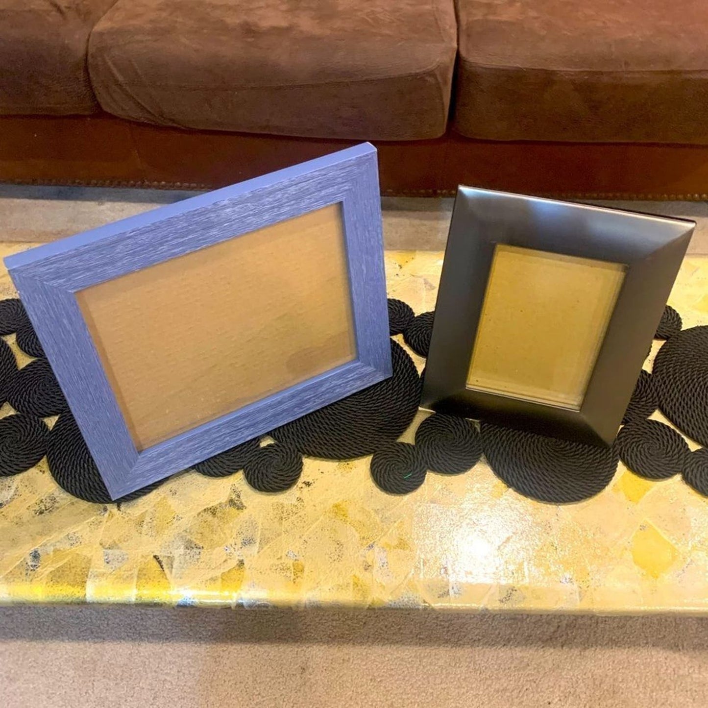 Elegant Set of 2 silver/blue picture frames - timeless charm!