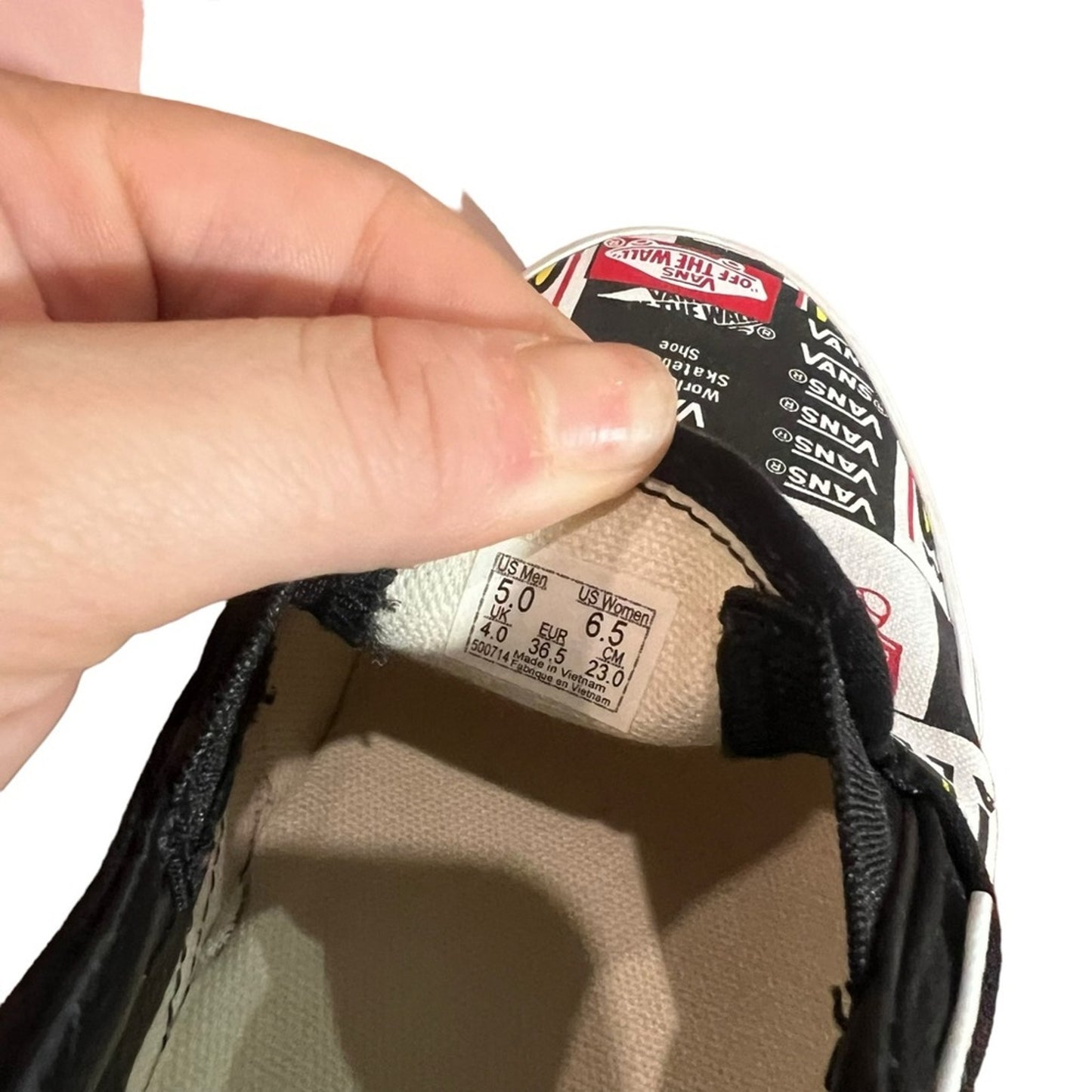 Vans Classic Slip-On Sneakers Black True White Logo Print Men's 5/ Women's 6.5