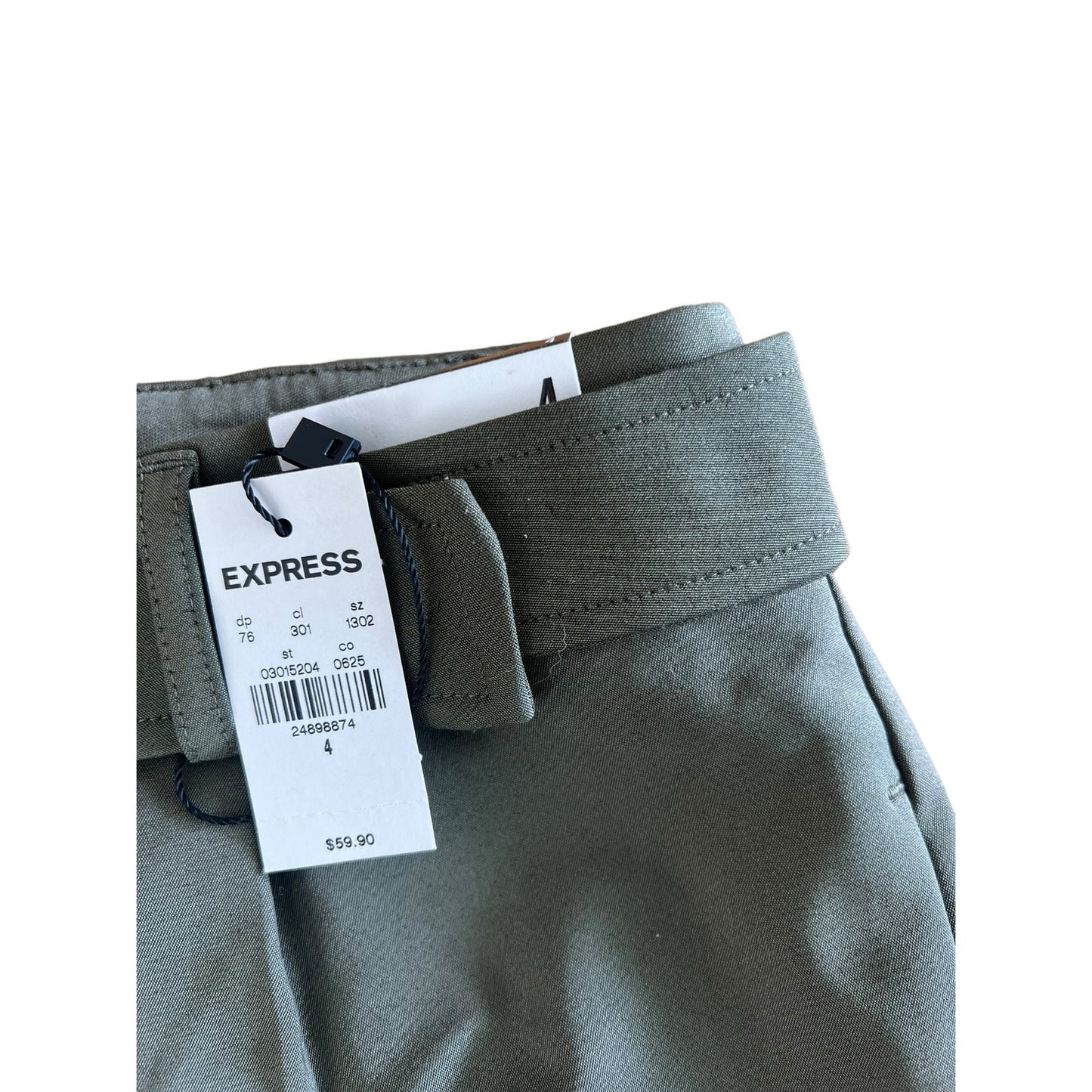 NWT Express Women’s 4 Olive Green Shortie High-Rise Paperbag Belted Shorts