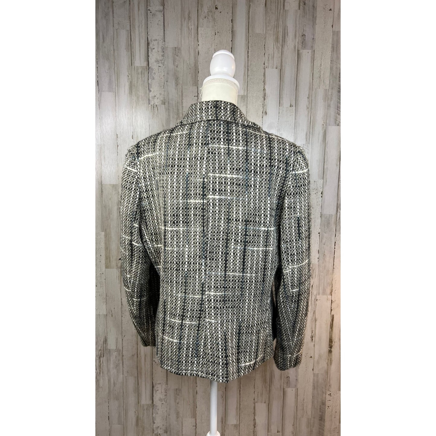 RQT Women's Size 16 Wool Blazer Black & White Plaid Long Sleeve Button Closure