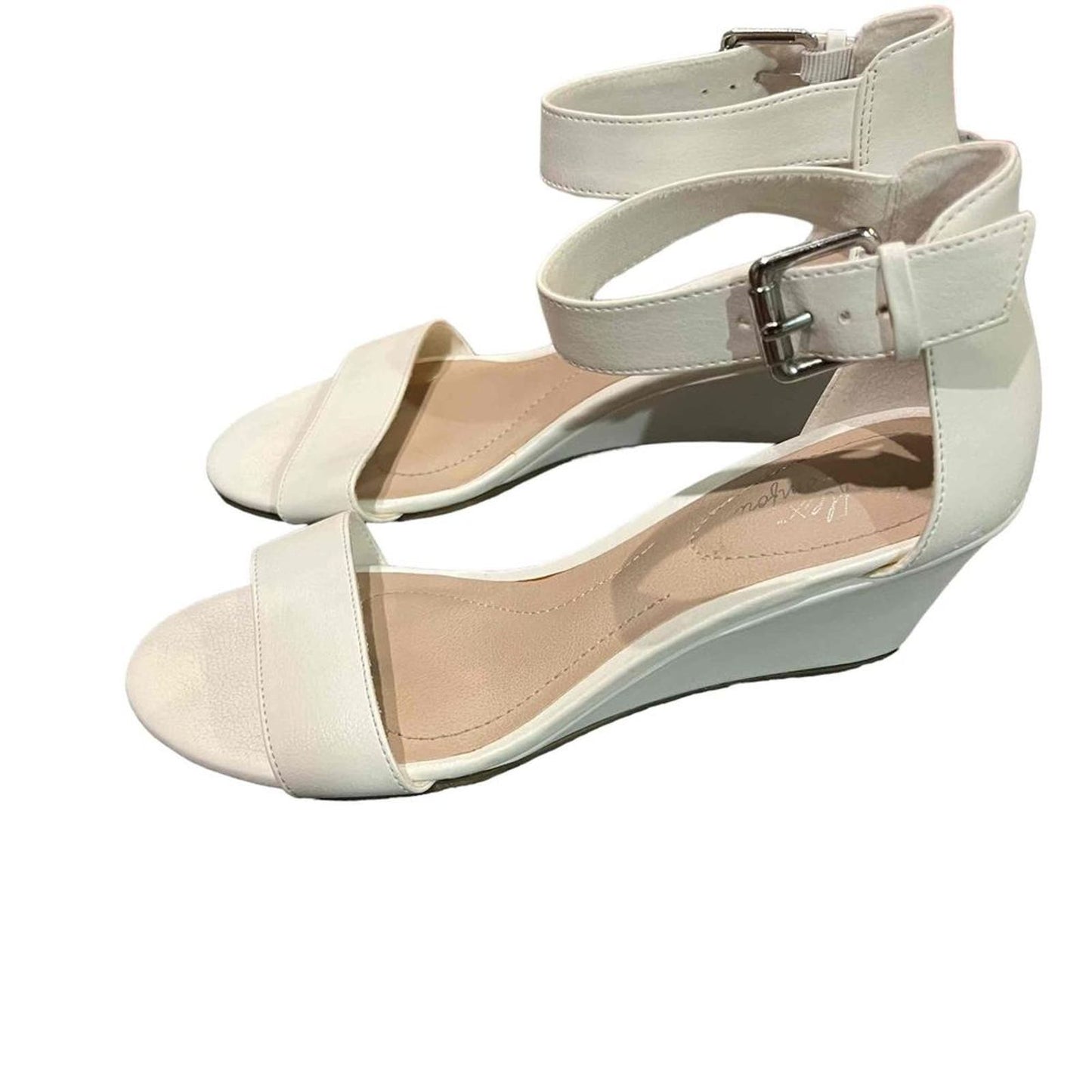 Dexflex Comfort Women's Paige White Open Toe Ankle Strap Wedge Sandals Size 7.5