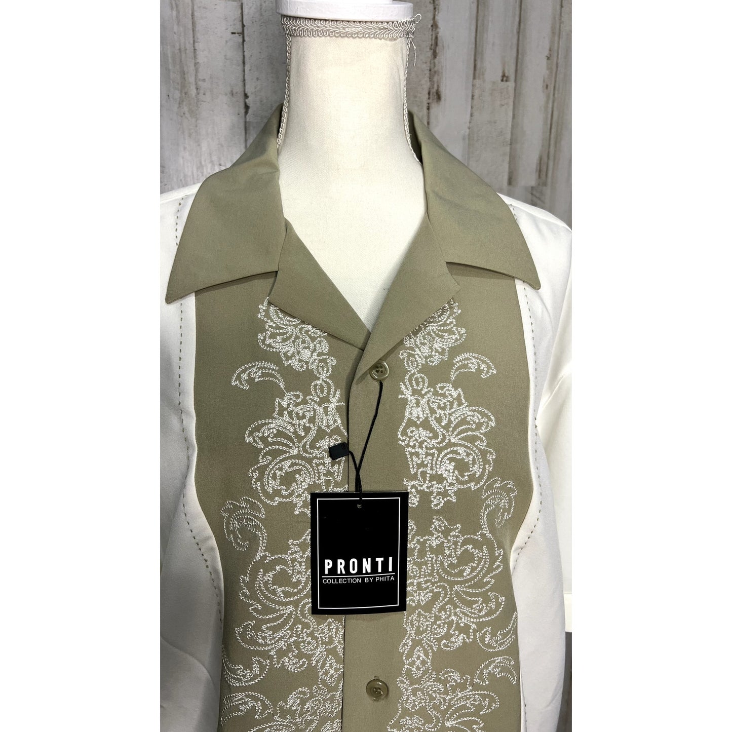 NWT Pronti Men's Size Large Beige Embroidered Short Sleeve Button-Up Shirt