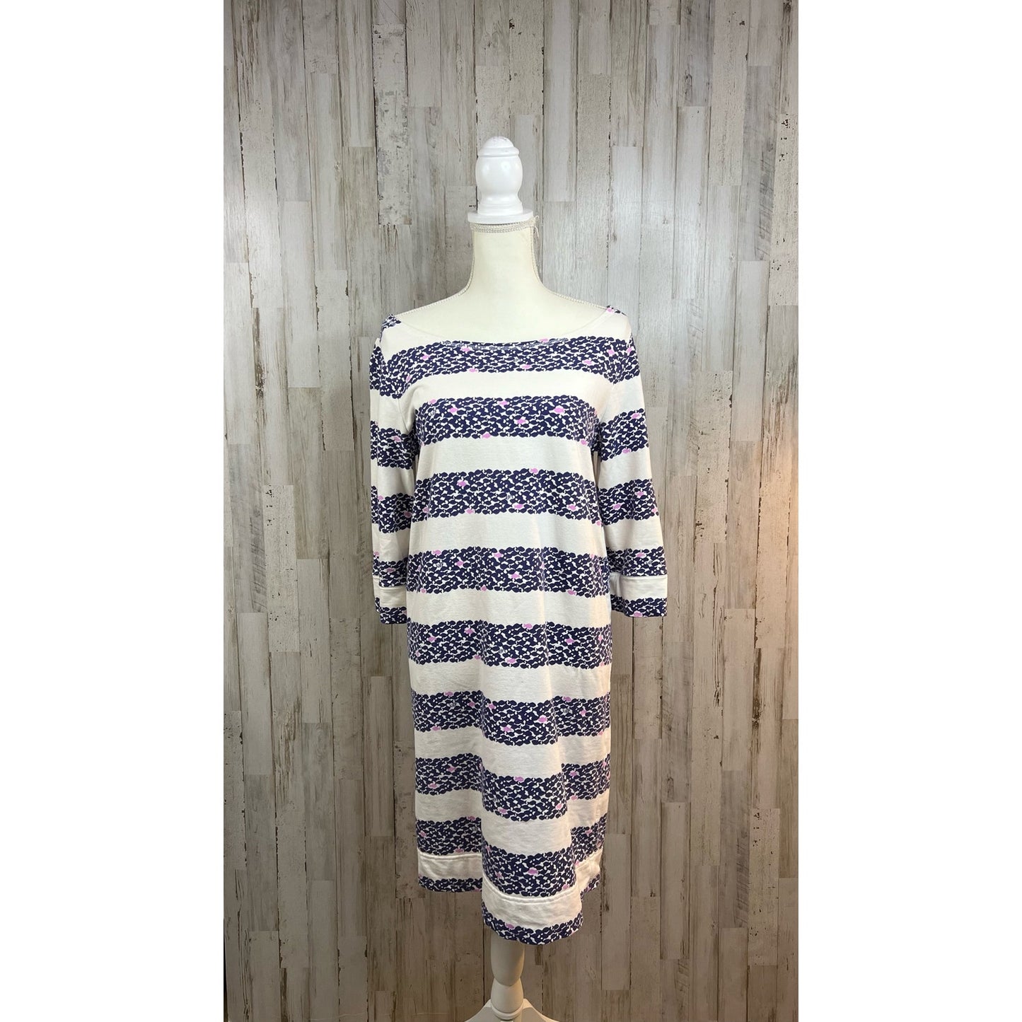 Lilly Pulitzer Women's Medium 3/4 Sleeve Boatneck Striped Knee Length Dress