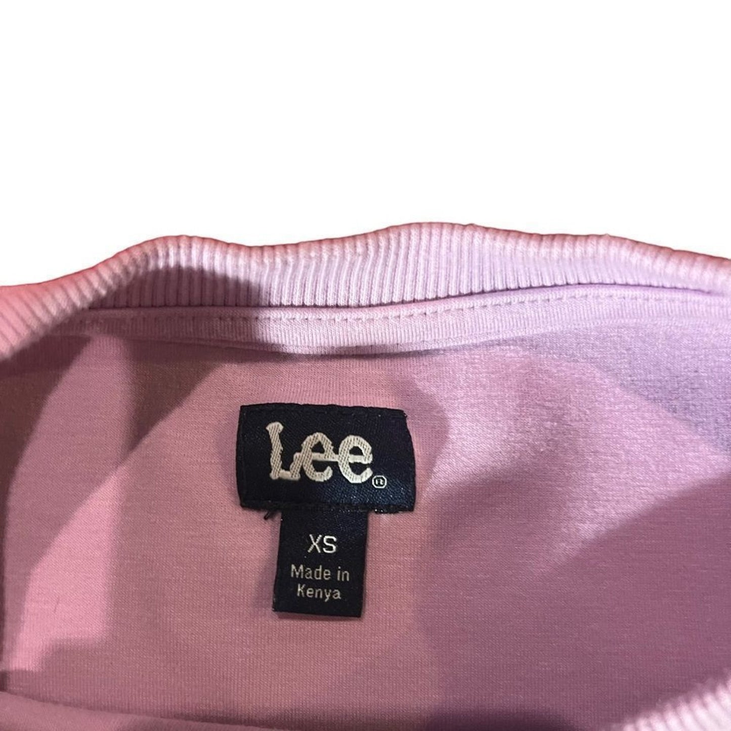 Lee Cropped T-Shirt Women's XS Pink Short Sleeve Crew Neck Logo Hem