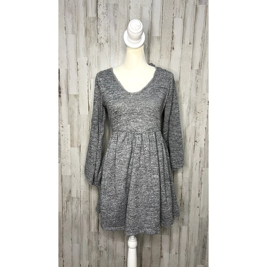 Altar'd State Women's Gray Knit Sweater Dress Size Small Knee Length