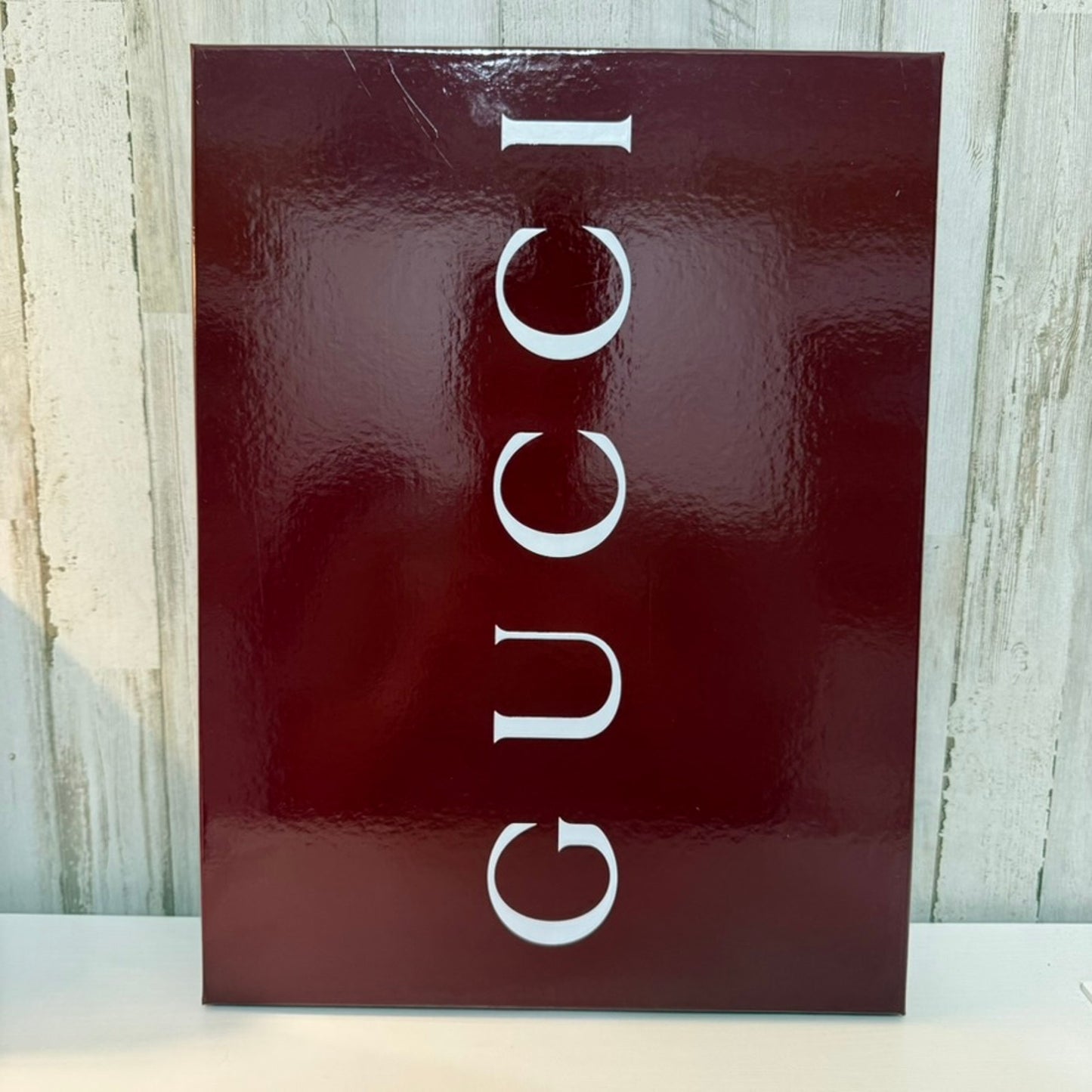 Gucci Rigid Gift Storage Box Glossy Burgundy White Logo Lid 16x12x2