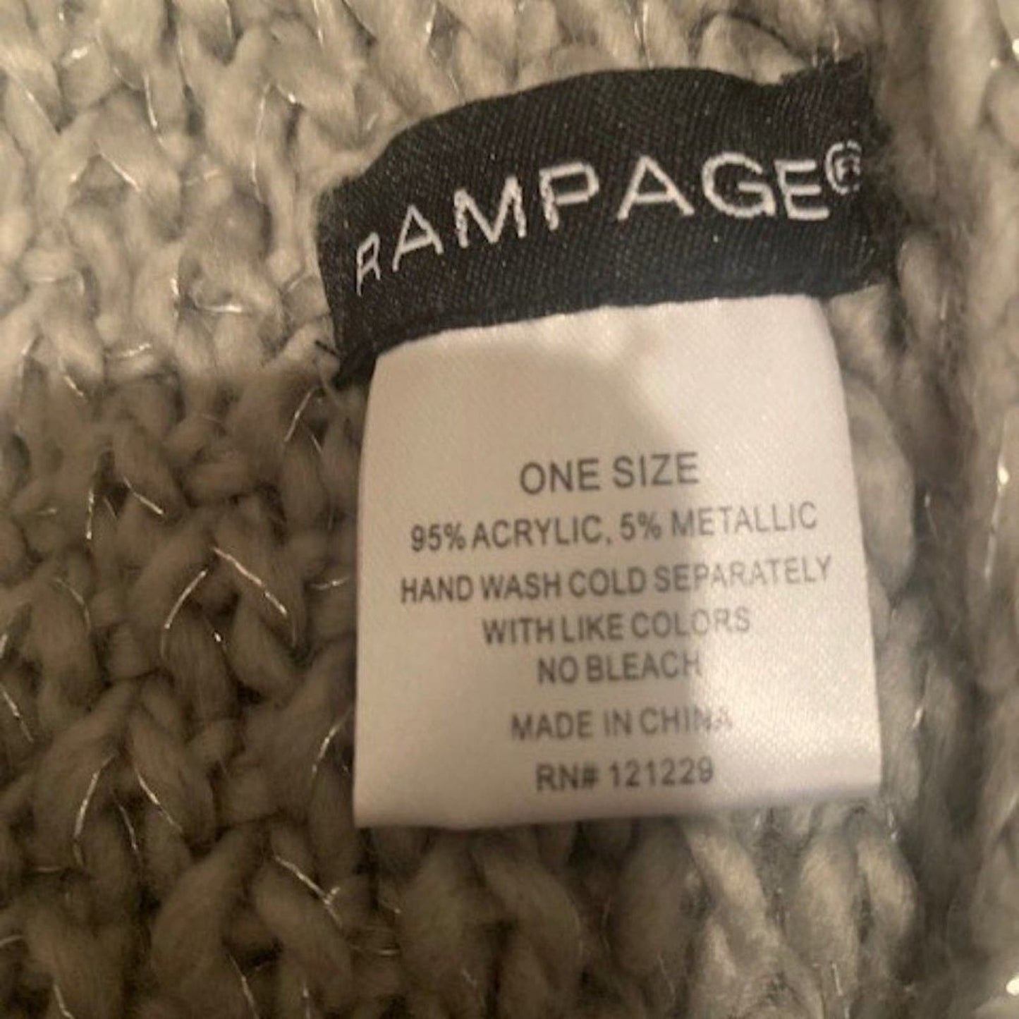 Rampage Shimmer Grey/Silver Knit Scarf EUC