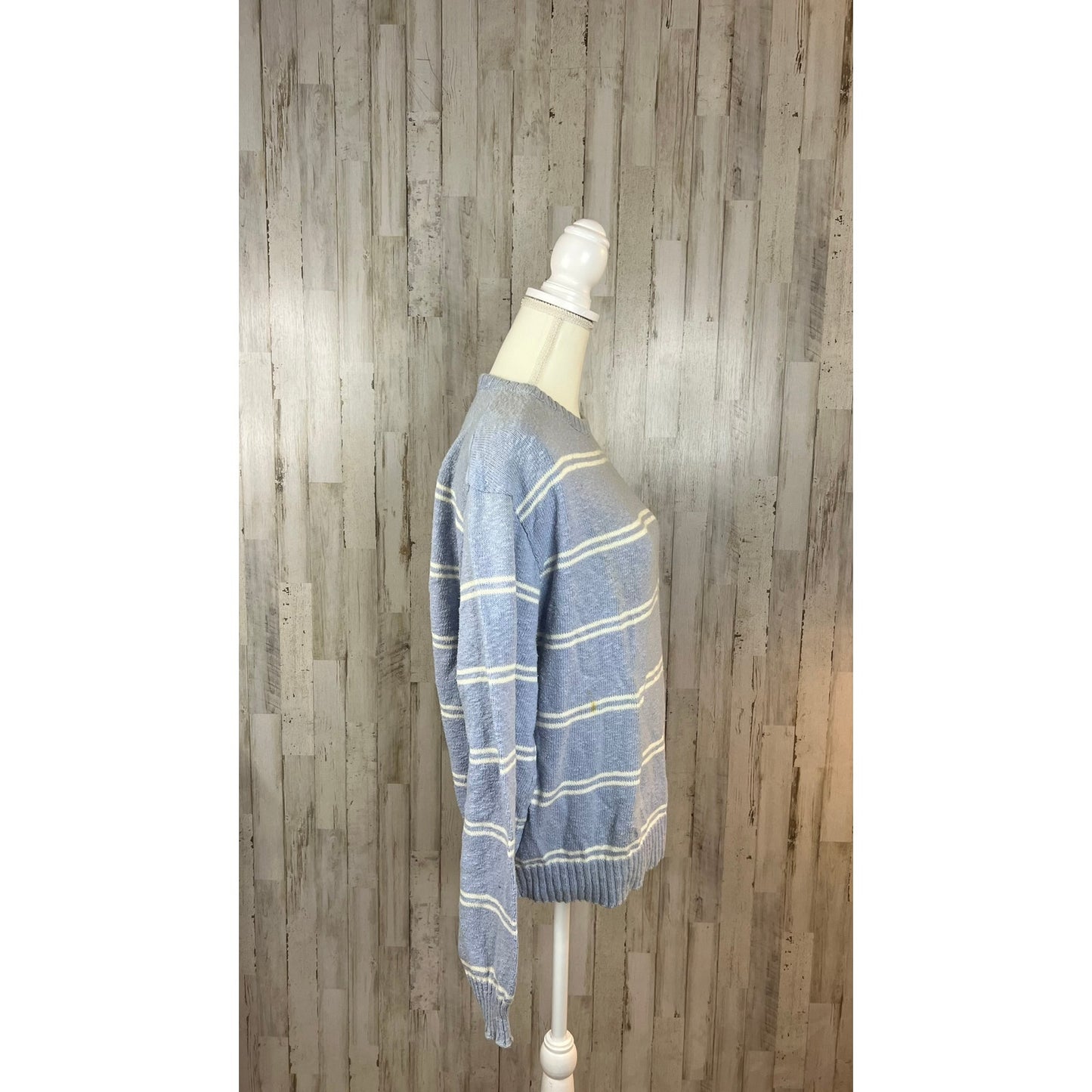 Vintage Granby Club Collection Men's XL Blue Striped Crew Neck Pullover Sweater