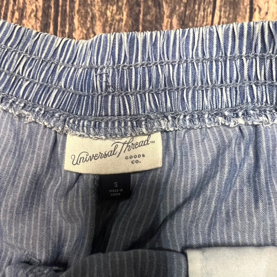 NWT Universal Thread Women's Size Small Blue Striped Pull-On Shorts