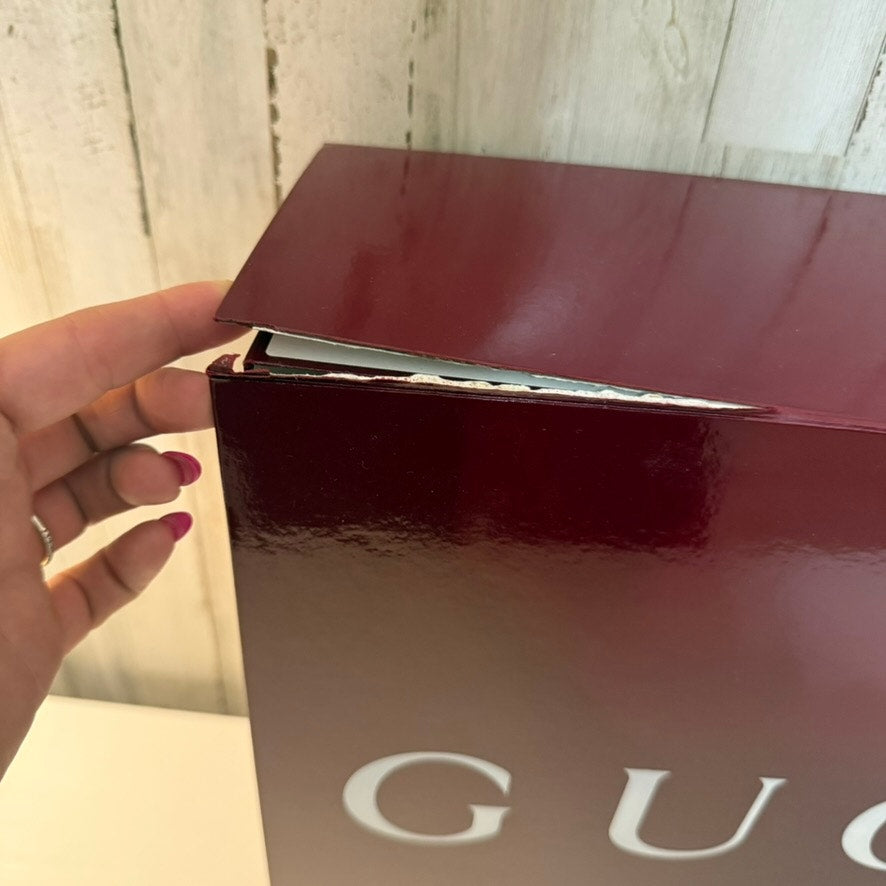 Gucci Large Red Glossy Gift Box White Logo Rigid Display 18x15x6 DAMAGED