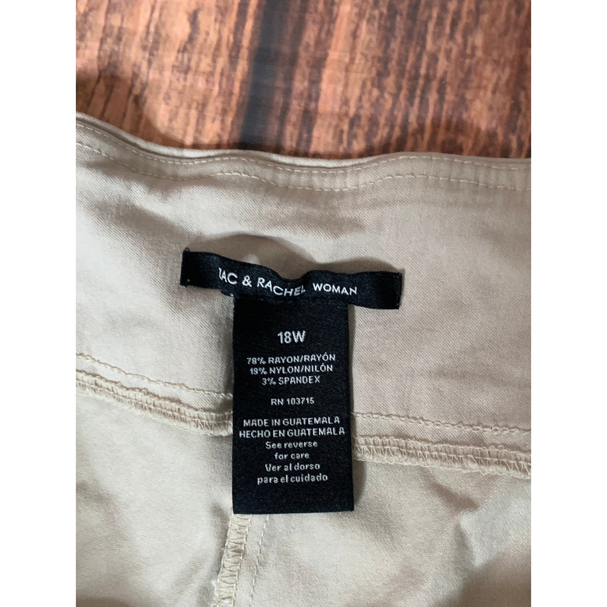 Zac & Rachel Womens Pants 18W Beige Stretch Capri Cropped Casual