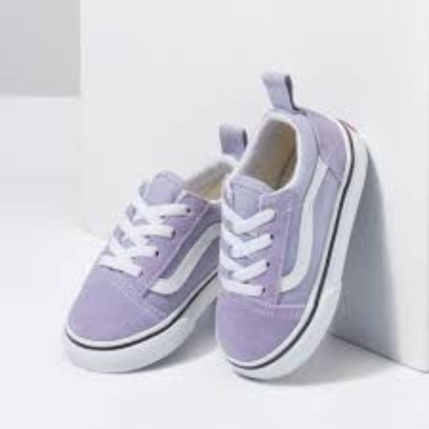 Vans Purple & White Toddler Old Skool Elastic Lace Shoe Size 9.0