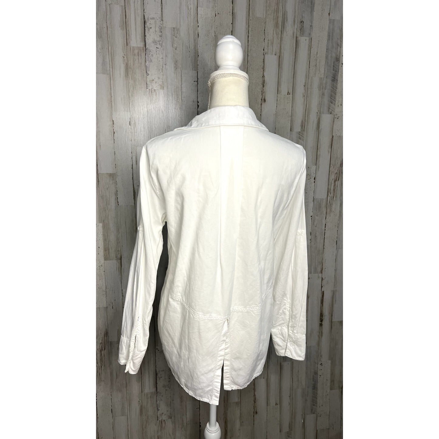 Cloth & Stone Women's XS White Button-Up Shirt Long Sleeve Casual