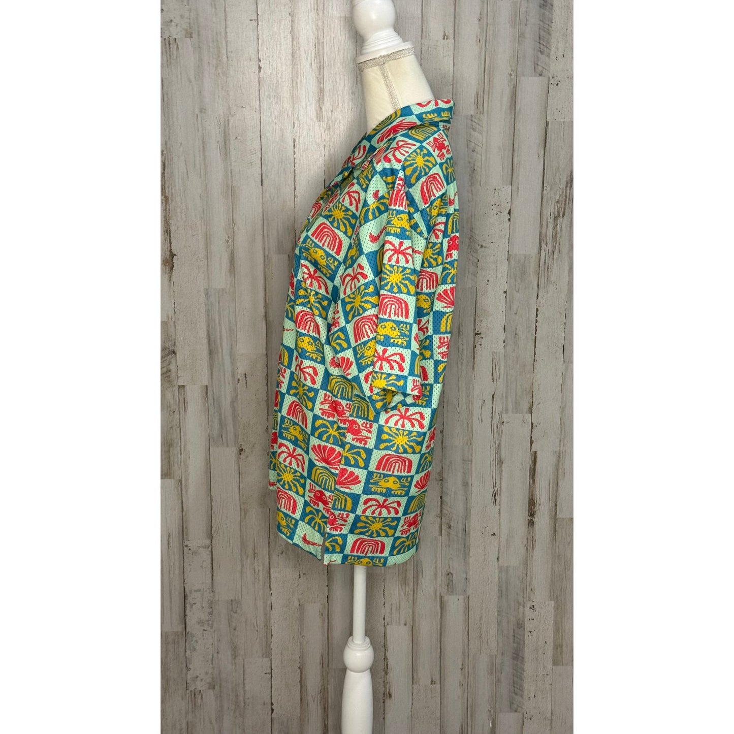 Nike Mesh Button-Up Hawaiian Resort Camp Shirt Men's Small DRI-FIT
