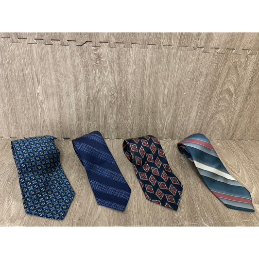 Set of 4 Silk Men's Ties Set Geometric Patterns Multicolor