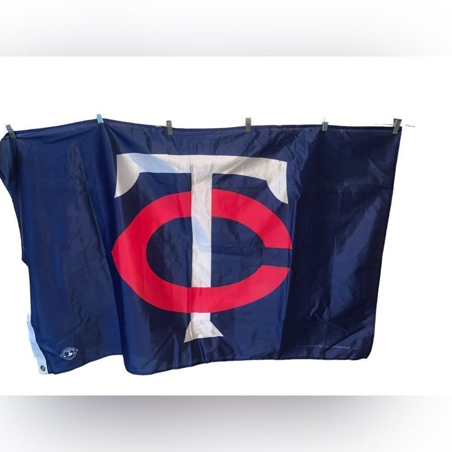 MLB Minnesota Twins 3" x 5" blue flag NWOT