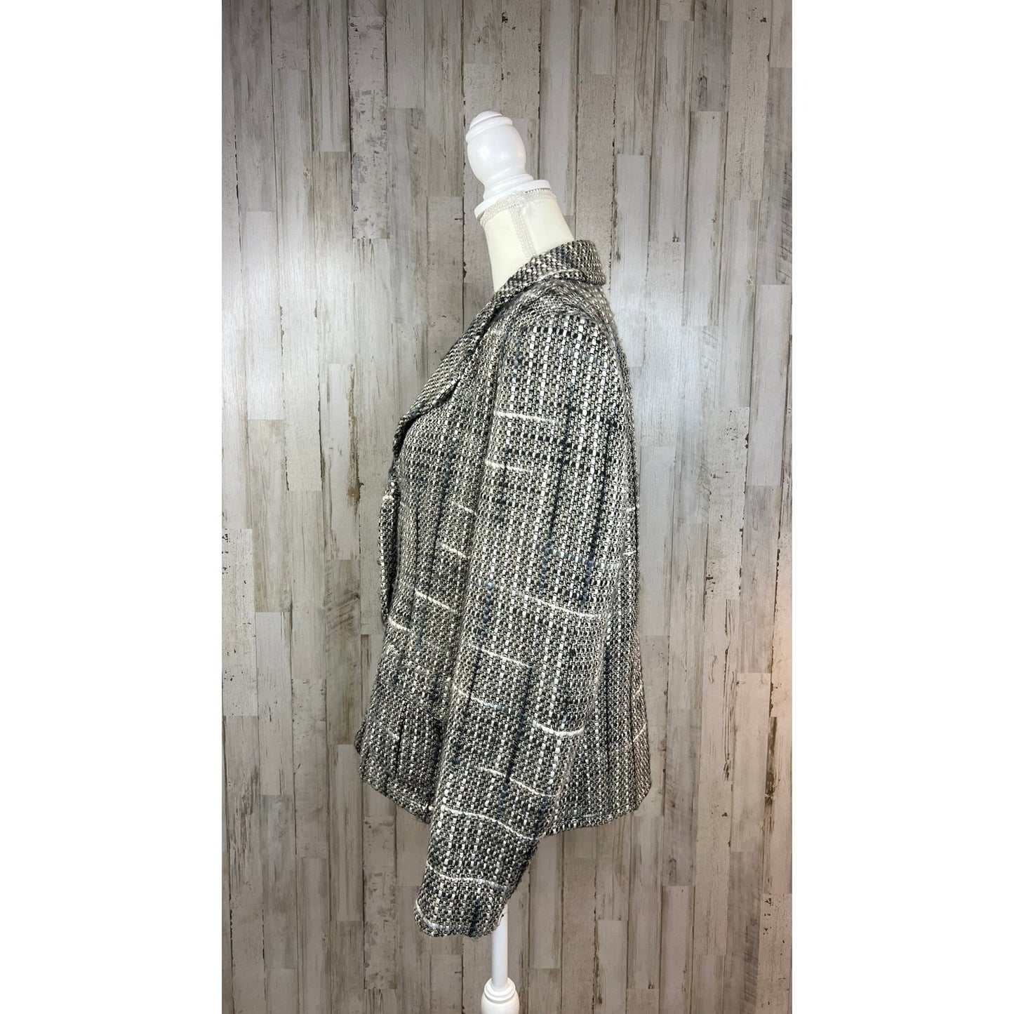 RQT Women's Size 16 Wool Blazer Black & White Plaid Long Sleeve Button Closure