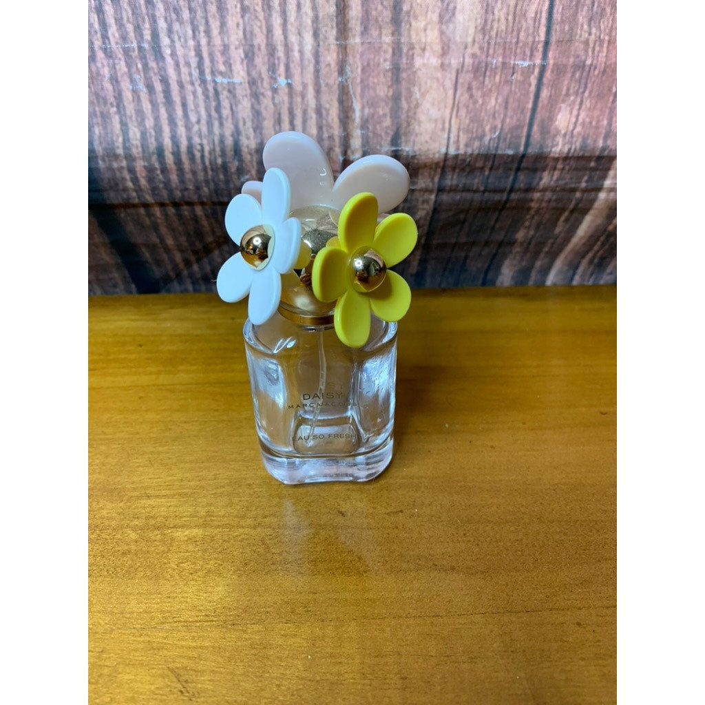 Marc Jacobs Daisy Eau So Fresh Empty Perfume Bottle 1.6 oz