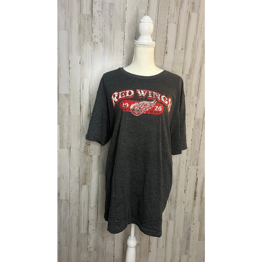 NWT Detroit Red Wings NHL Hockey T-Shirt Gray Men's Size XL