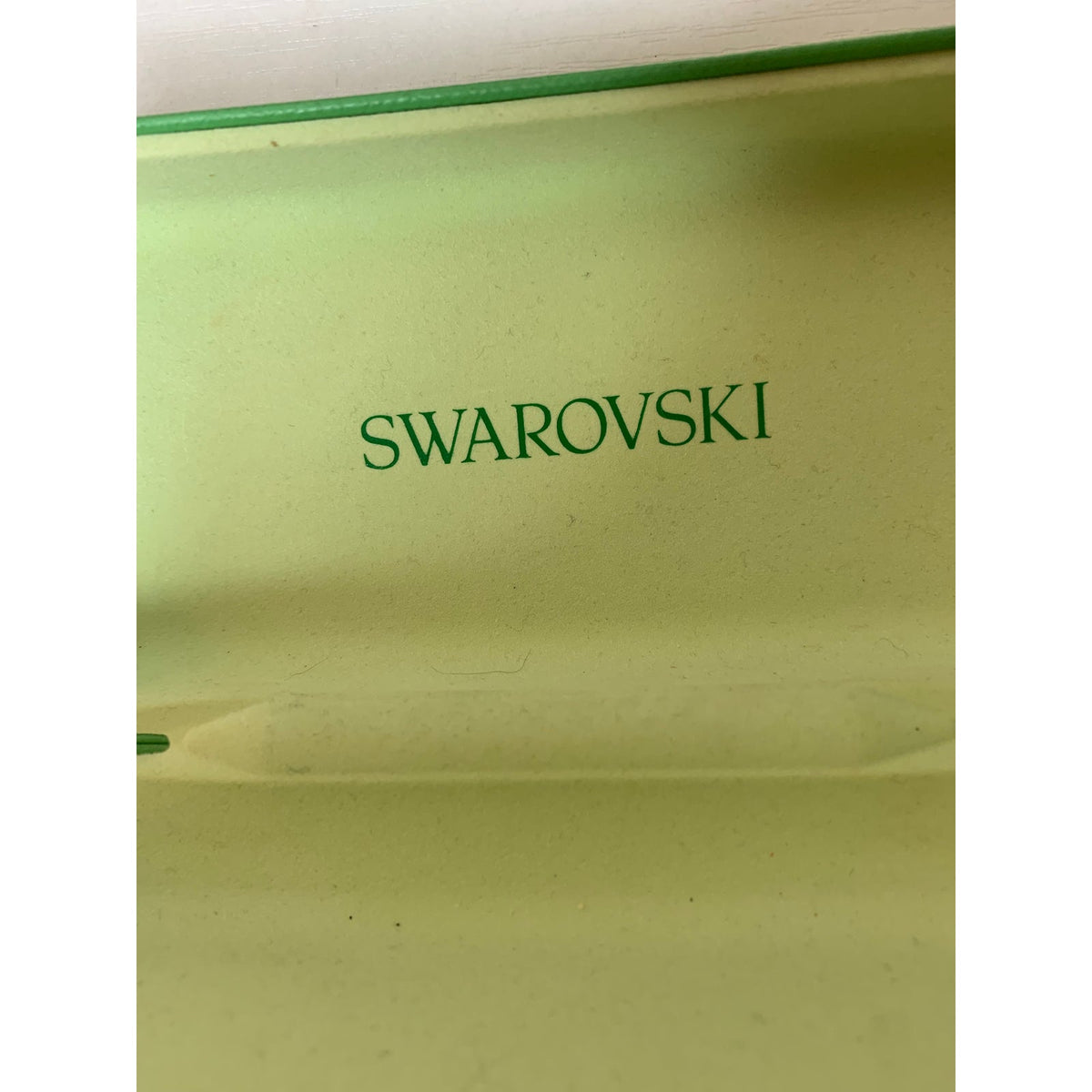 Swarovski Clamshell Eyeglasses Sunglasses Case Green Hinged Logo Interior