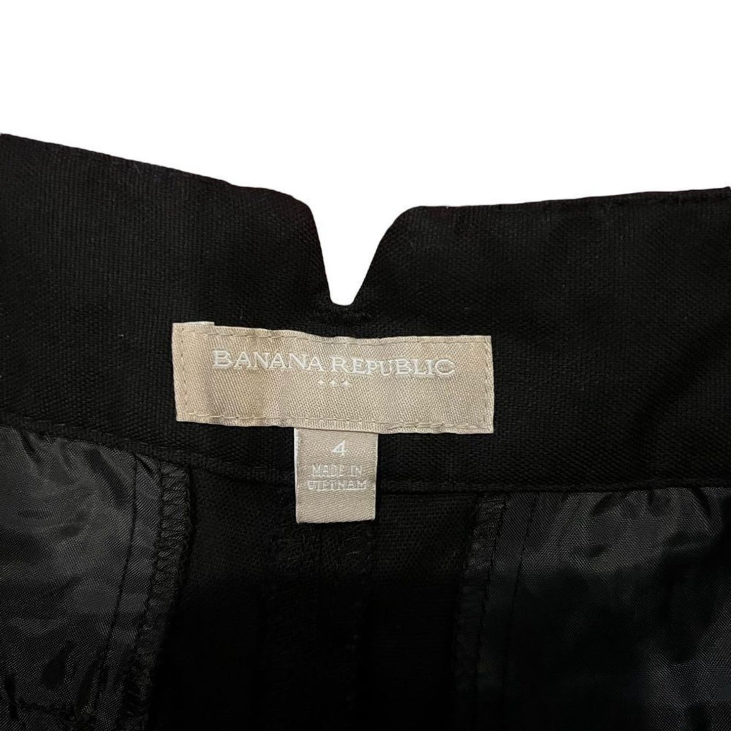 Banana Republic Size 4 Black Chino Shorts