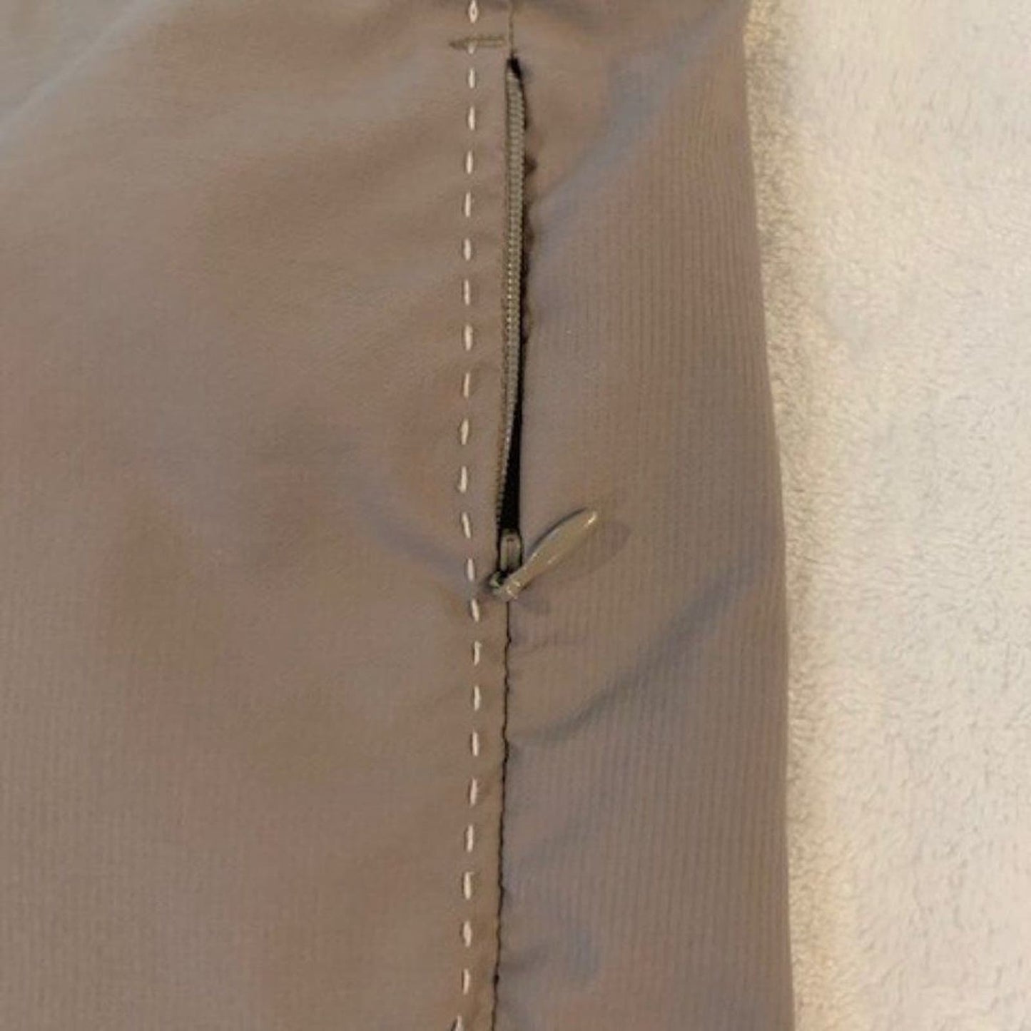 Nike Golf Tour Perf grey crops sz 12 EUC