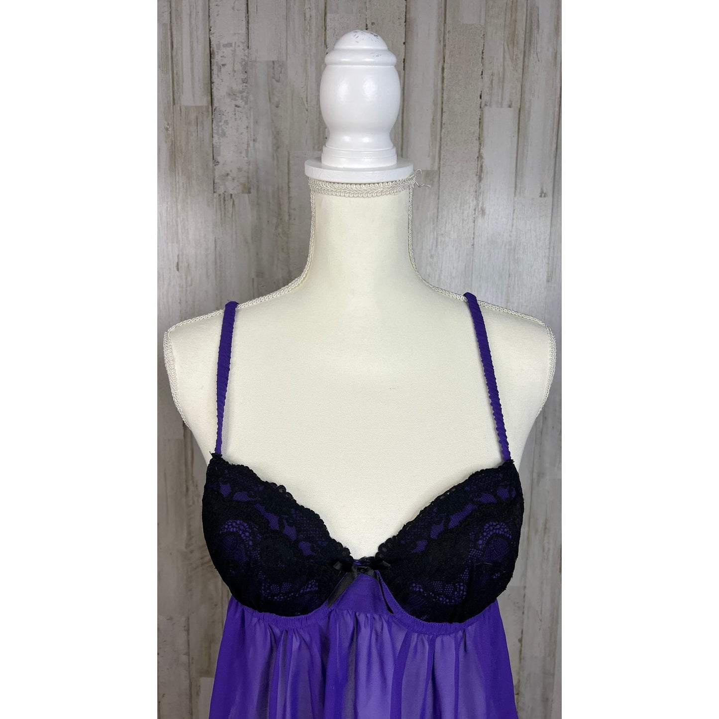 Ambrielle Women's Medium Purple & Black Lace Babydoll Dress Nightgown