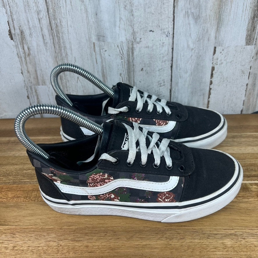 Vans Ward Kids Missy Size 2 Flower & Checkers Lace Up Skate Shoe Sneakers