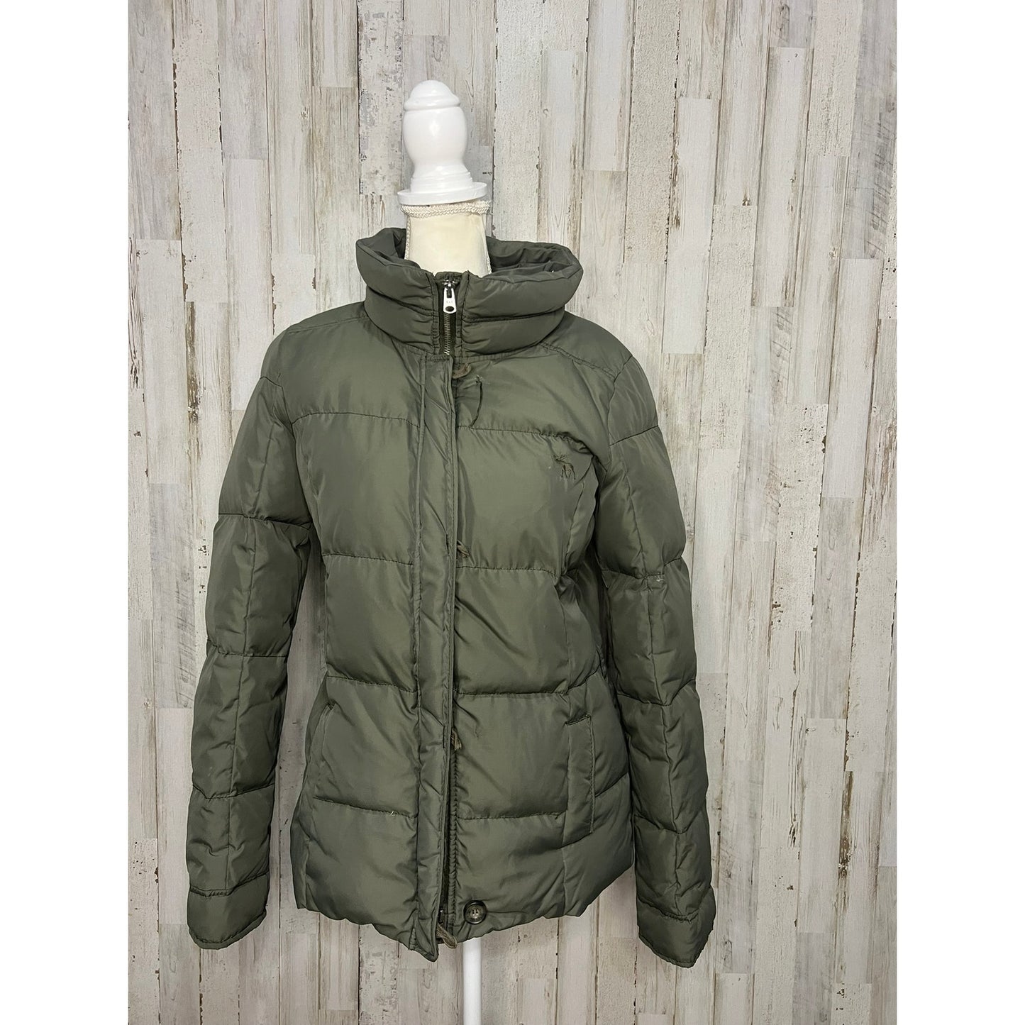 Abercrombie & Fitch Women's Medium Olive Green Puffer Jacket