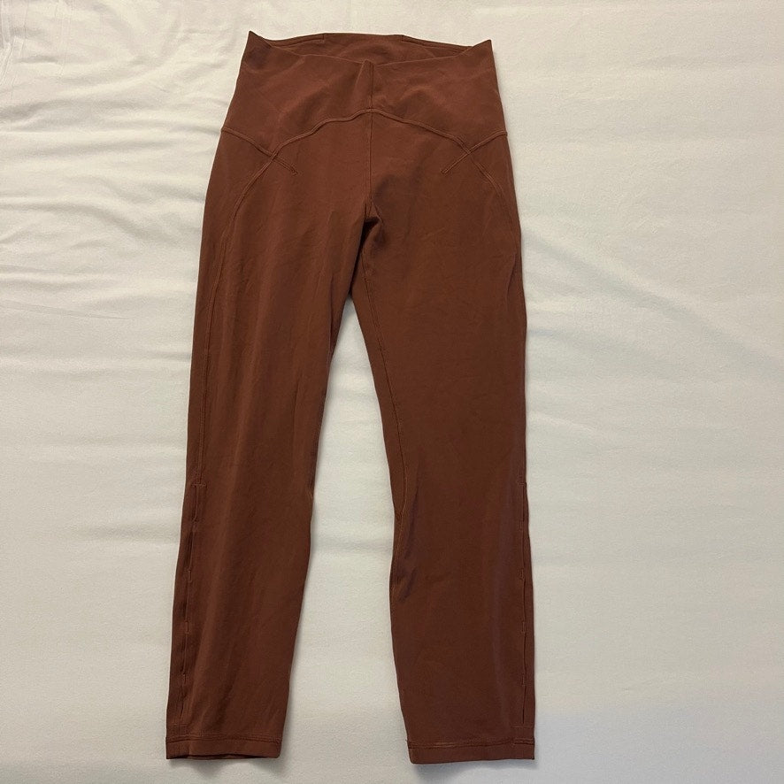 Lululemon Women's Size 8 Unlimit High-Rise Crop 23" Keyhole