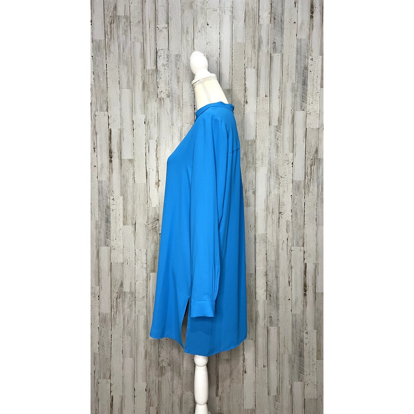 NWT Anne Klein Women's Tunic Blouse Medium Blue Long Sleeve Casual