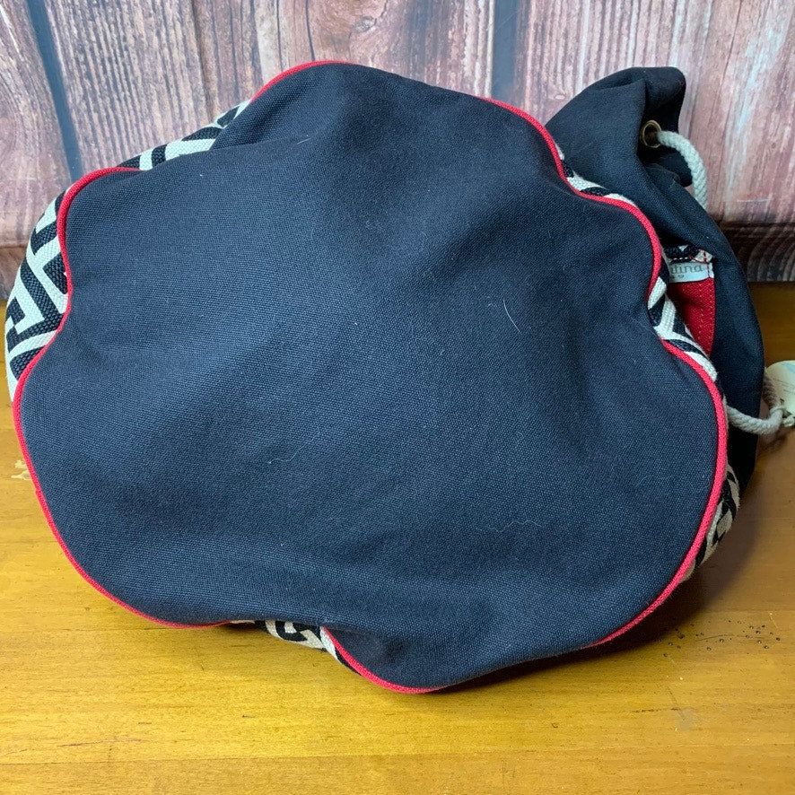 NWT Spartina 449 Laundry Bag Drawstring Backpack Geometric