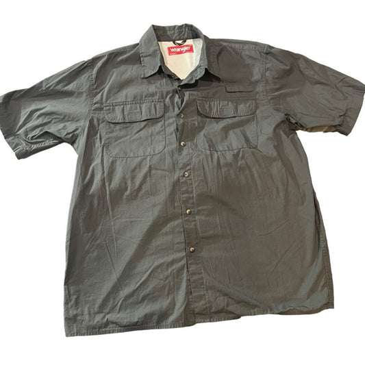 Wrangler Mens Button Up Shirt Short Sleeves Chest Pockets Dark Olive Green