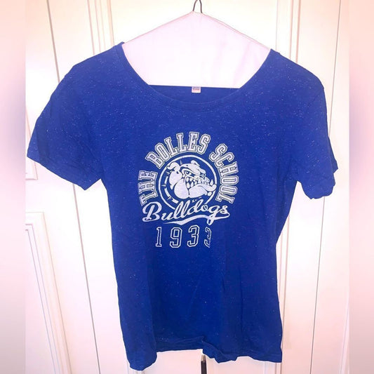 Bolles Bulldogs Blue short sleeved tshirt  EUC