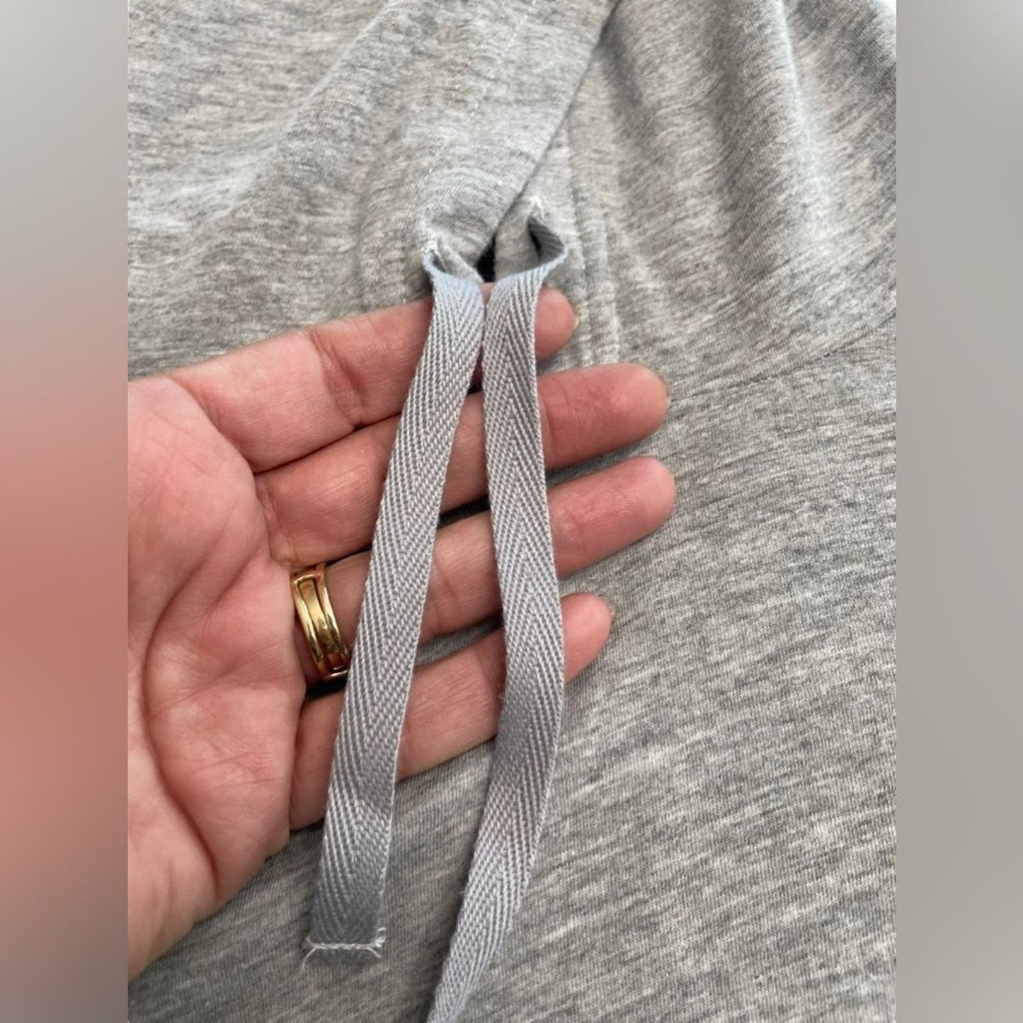 Link Long Sleeved Grey Hoodie XL