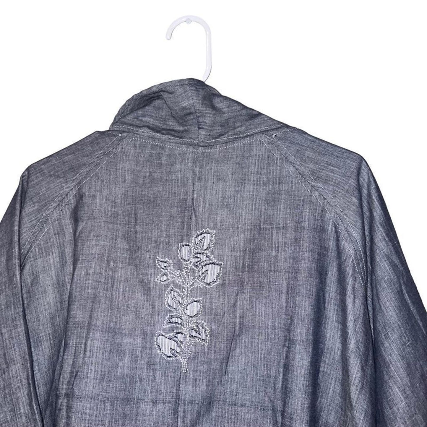 NWT Canvas Haori Slip Jacket with Flower Details on Back - One Size Fits Most