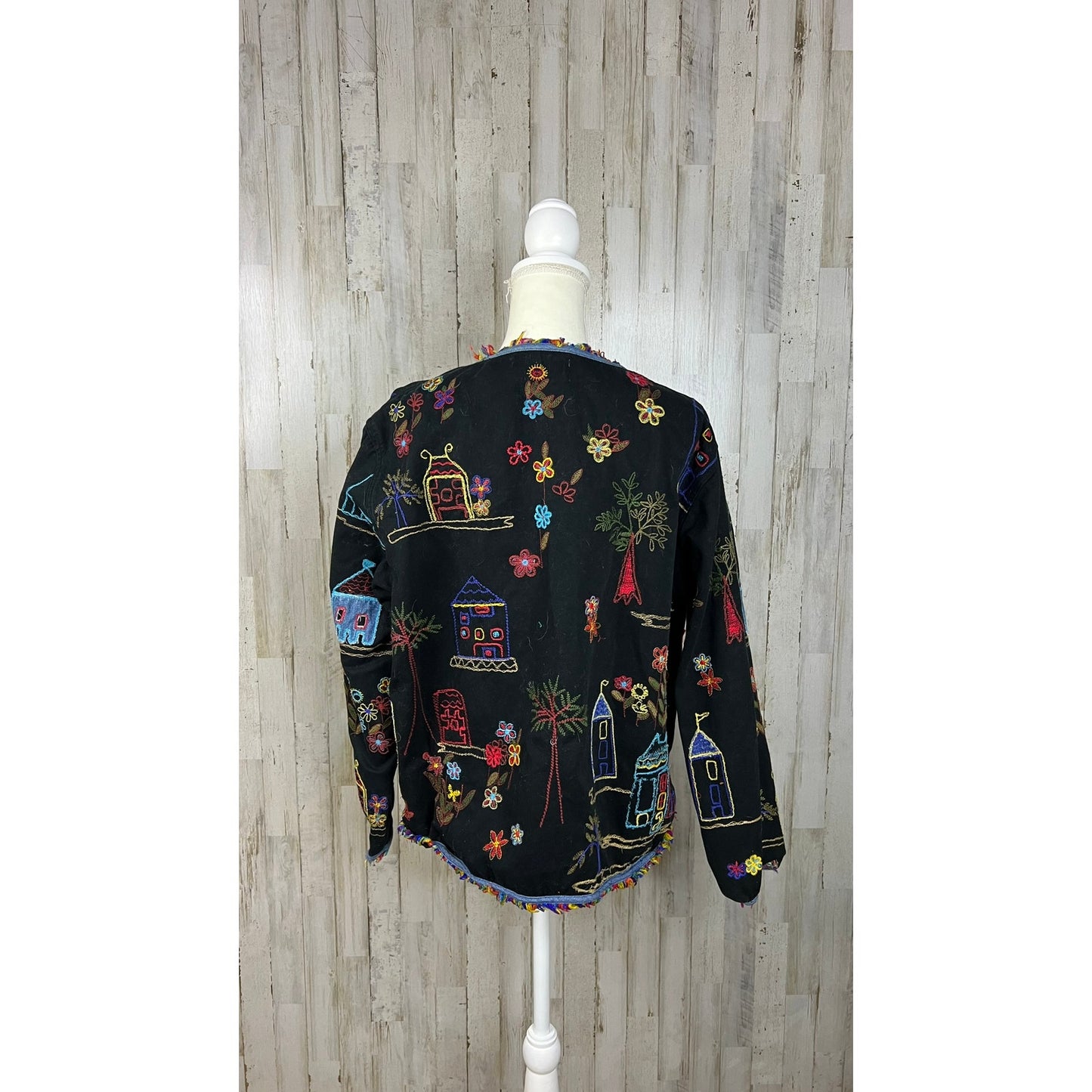 Chico's Women's Black Embroidered Denim Jacket Size 3 Boho Floral Long Sleeve