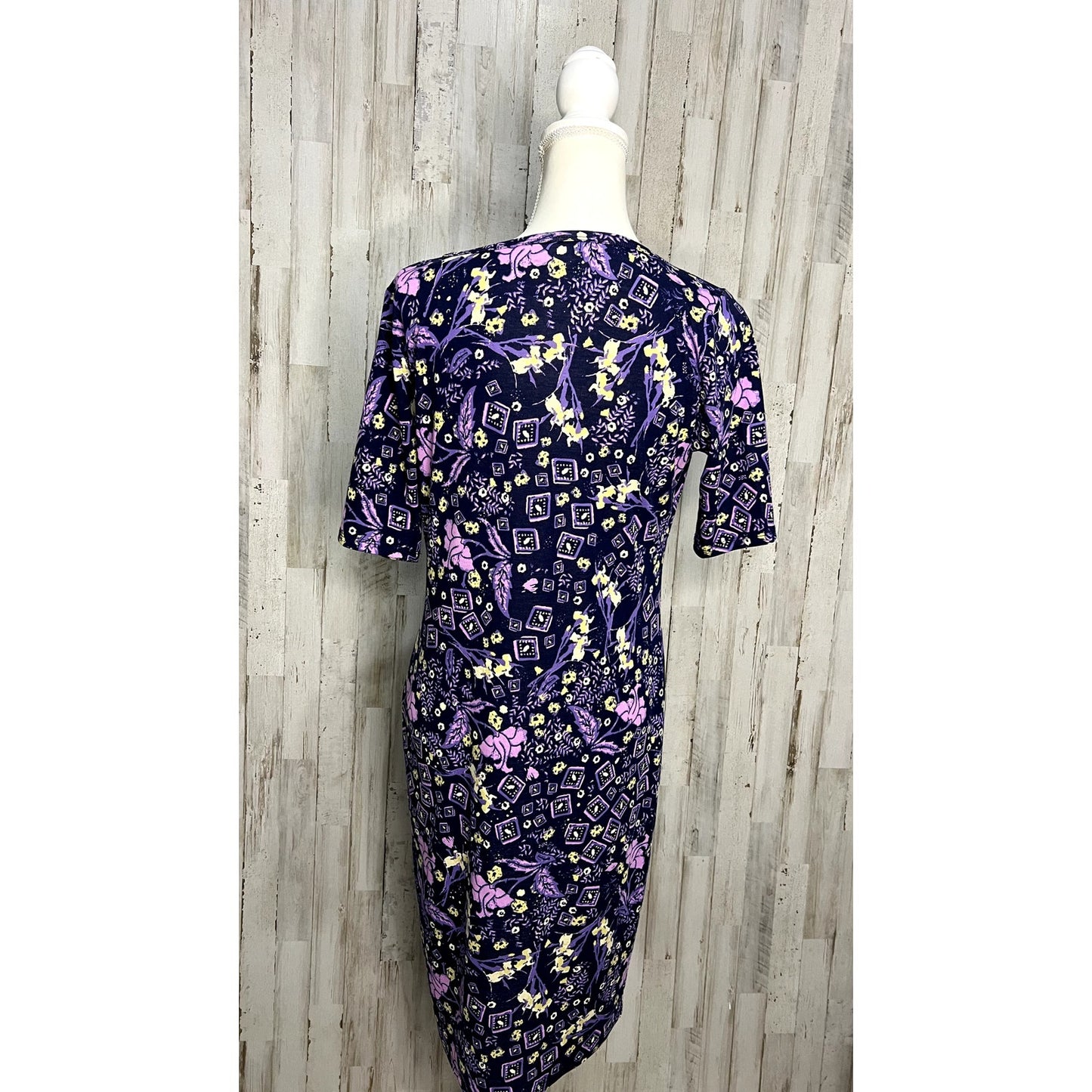 LulaRoe Julia Dress Women's Medium Purple Floral Pencil Knee Length Casual