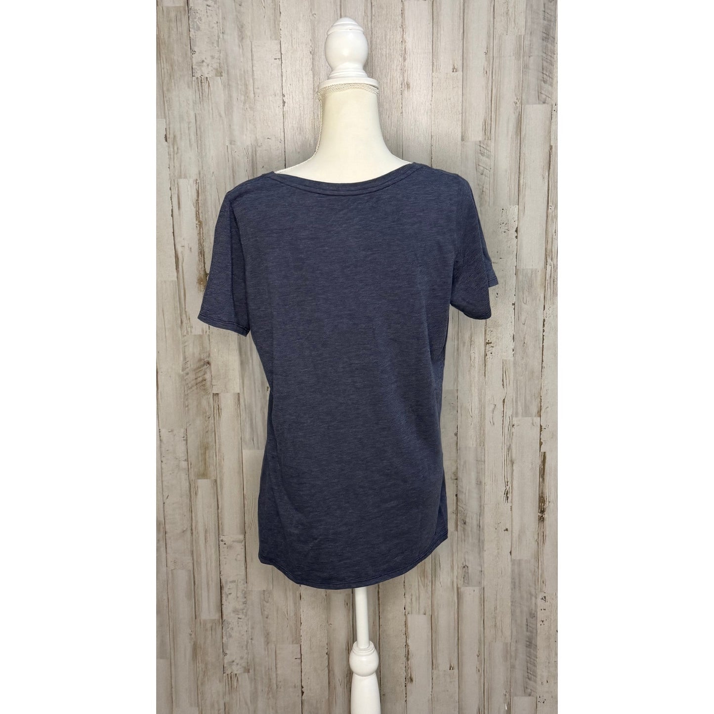 Nike West Virginia Mountaineers Women's V-Neck T-Shirt Blue XL