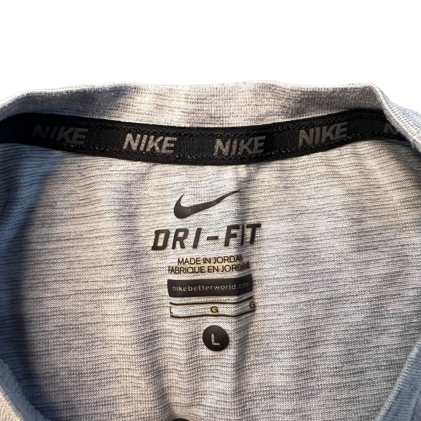 Nike Youth Large Dri-Fit Gray Short Sleeve Training Crewneck Shirt