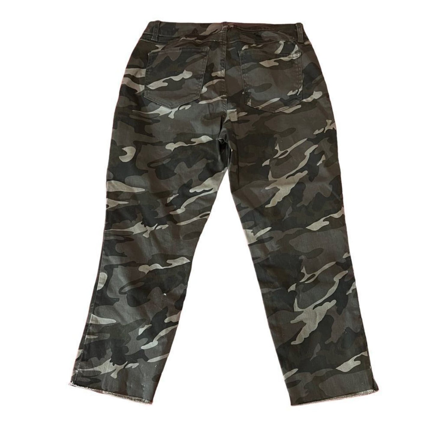 NWT Rewash Camo Ripped Jeans Size 13/31