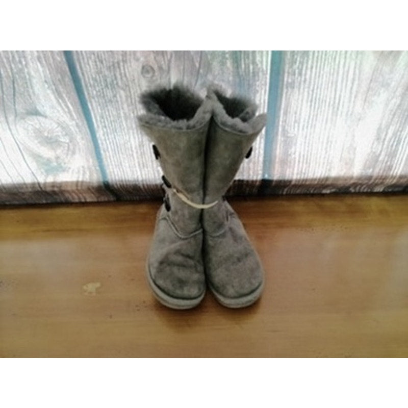 UGG Bailey Button II Kids Gray Mid-Calf Winter Snow Boots Triple Button 3Y